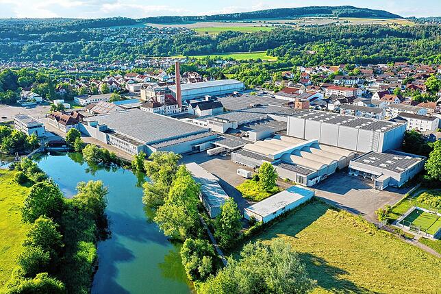 Wo derzeit noch die Industriebrache der Lauffenmühle steht, soll nahe der Wutach in einigen Jahren das Wohnprojekt realisiert werden.