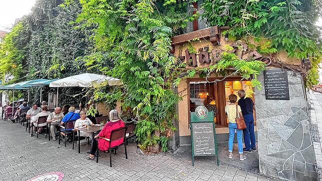 Die schattigen Plätze von „Reiners Schäpfle“ in der Zeughausgasse waren in den vergangenen Wochen und Monaten sehr gefragt. ...