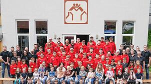 Im Jubiläumsjahr präsentiert sich der Kraftsportverein Tennenbronn als mitgliederstarker und facettenreicher Sportverein. Neben Ringen ...