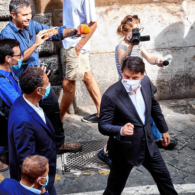 In der Krise beliebter geworden: Giuseppe Conte, Italien Ministerpräsident.