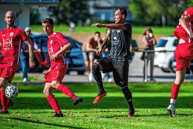 Bild 6: FC Hochrhein gewinnt gegen den FC Grießen mit 4:1 &ndash; und wir haben Bilder!