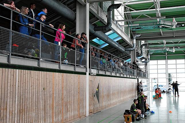 Bild 13: FC 08 Villingen Hallen-Bezirksmeister bei den E-Junioren – wir haben die besten Turnier-Bilder!