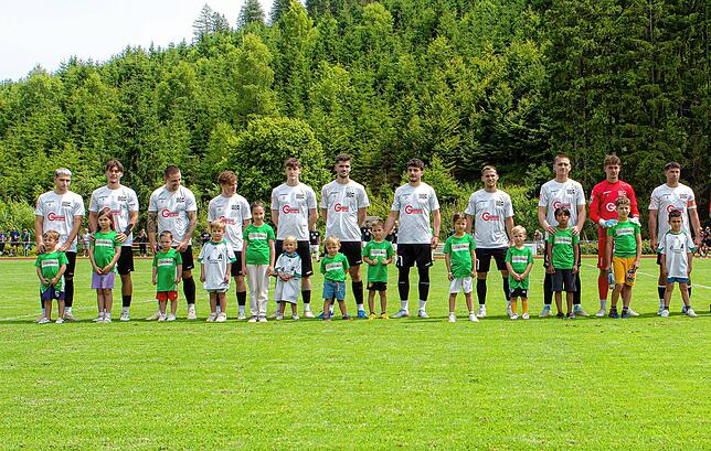 Bild 3: Die besten Bilder vom 10:0-Testspielerfolg des FC 08 Villingen gegen die Schwarzwald-Auswahl