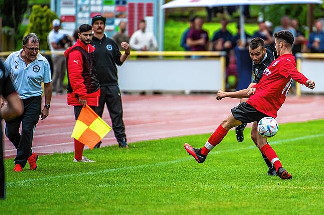 Bild 21: FC 08 Bad Säckingen rettet ein 1:1 im Derby gegen den FC Wallbach &ndash; und wir haben Bilder!