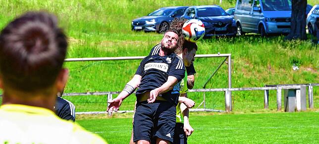 Bild 22: SV Eschbach siegt 3:0 bei Spitzenreiter SG FC Wehr/Brennet II – und wir haben Fotos!