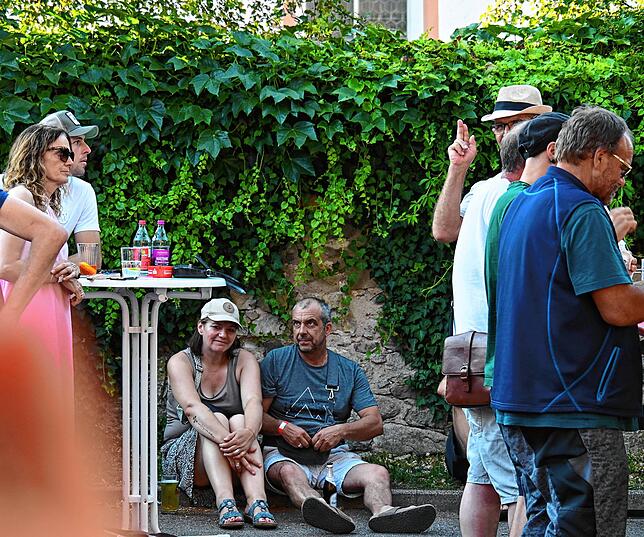 Bild 3: Sommer, Musik, gute Laune: So feierte Gurtweil das Gurtwiil Open Air 2025 - Das sind die besten Bilder