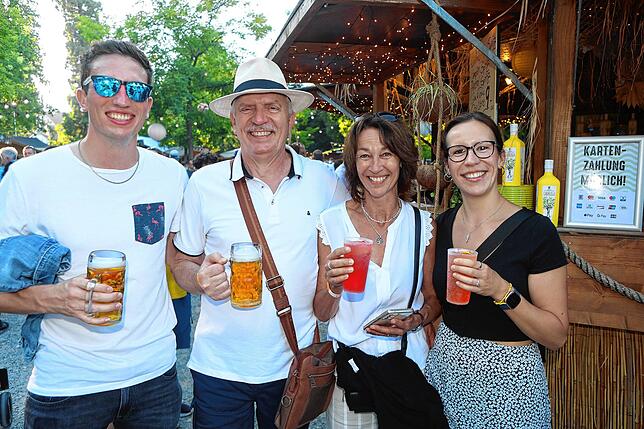 Bild 31: Seenachtfest 2024: Im Stadtgarten spielt nicht nur die Musik, sondern spielen auch die Kinder