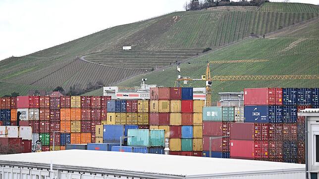Industrie sieht noch keine Erholung bei den Exporten. (Archivbild)