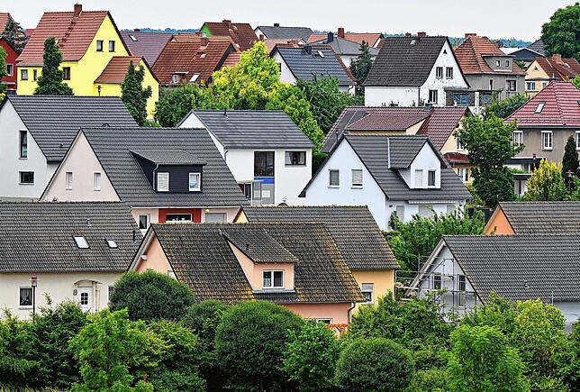Bei der Grundsteuer geht es &bdquo;fair und transparent&ldquo; zu, findet Bayaz.