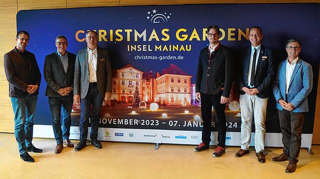 Sebastian Stein (Geschäftsführer des Lizenzgebers Christmas Garden Deutschland), Christian Doll (Geschäftsführer des Veranstalters C2 ...