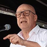 Klaus Stein, Personalleiter der IG Metall, war als Hauptredner zu Gast.
