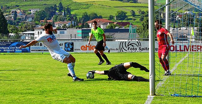 Bild 19: FC Erzingen bezwingt den FC Wallbach deutlich &ndash; und wir haben die Bilder!