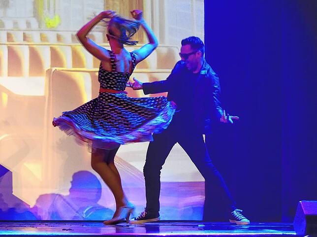 Bild 4: Musical-Karussell feiert Premiere: Das sind die Bilder (I)