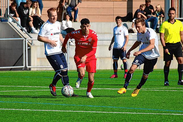 Bild 16: FV Lörrach-Brombach U23 feiert beim 3:0 gegen den FC Schlüchttal seinen zweiten Sieg in Folge &ndash; und wir haben die Bilder