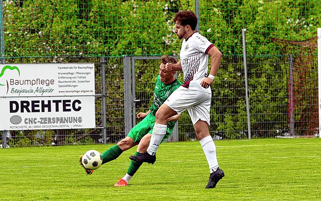 Bild 4: TSV Aach-Linz gewinnt 2:0 beim SV Deggenhausertal. Wir waren mit der Kamera dabei!