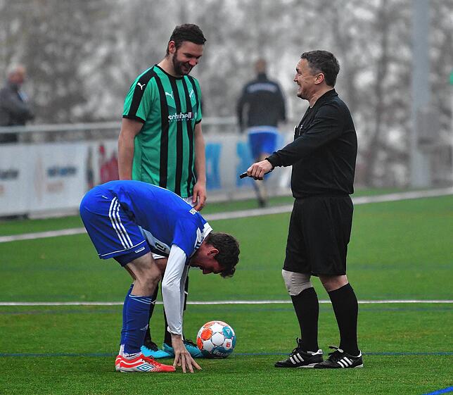 Bild 40: SG Mettingen-Krenkingen besiegt den Spitzenreiter FC Zell &ndash; und wir haben die Bilder!