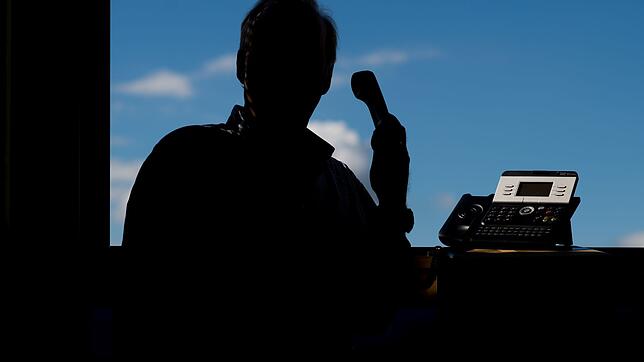 Telefonbetrug In Albanien wurden Verdächtige festgenommen, die ein Callcenter für Betrugsanrufe betrieben haben sollen. (Symbolbild)