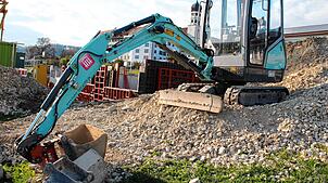 Vor dem Öhninger Chorherrenstift befindet sich die Baustelle des Haus der Vereine in Öhningen. Um weiterhin alles finanzieren zu können, ...