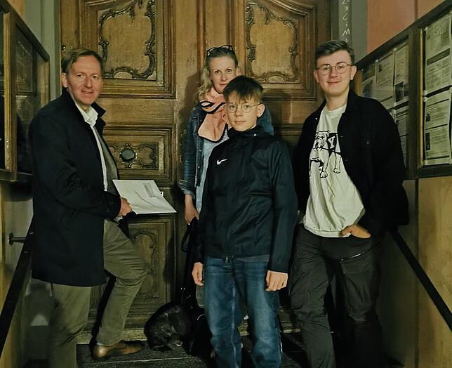 In der Nacht von Freitag auf Samstag, 6. Mai, hat der amtierende OB Philipp Frank seine Bewerbung in den Briefkasten des Rathauses ...