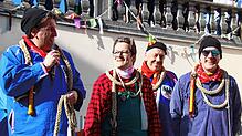 Konrad Grathwohl (hinten) freute sich mit seinen prominenten Teilnehmern Ralph Gerster, Sebastian Degen und Jörg Scheibe (von links). ...