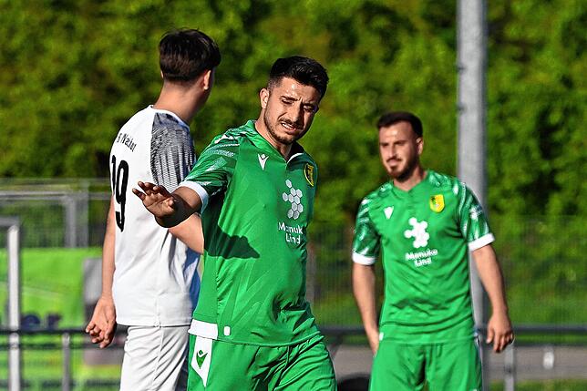 Bild 6: SV Herten besiegt den VfB Waldshut mit 6:2 – und wir haben Fotos!