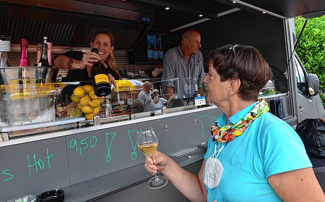 Bild 15: Streetfood Markt in Markdorf: Diese kulinarischen Köstlichkeiten wurden angeboten