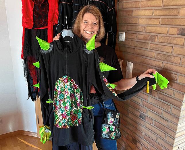 Martina Welte ist begeisterte Fasnachterin und näht und bastelt ihre Kostüme selbst. Was sich als Last-Minute-Verkleidung eignet und was ...