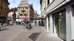 Auch an der Marktstätte (Foto) und in der Rosgartenstraße stehen Geschäfte leer. Das bereitet einigen Stadträten Sorge.