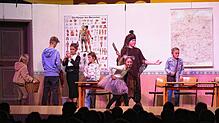 Die Theatergruppe Homberg-Limpach hat keine Probleme mit dem Nachwuchs: Bereits bei der Aufführung im Januar 2024 standen die Kinder auf ...
