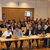 Rund 70 Besucher verfolgen die Entscheidung zum Windpark Bräunlingen: Mit großer Mehrheit stimmen die Stadträte für die Verpachtung. ...