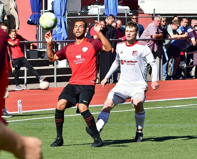 Bild 10: FC Schönau siegt in letzter Minute mit 3:2 gegen den FC Hochrhein &ndash; und wir haben die Bilder!