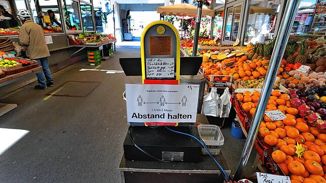 Das Gebot der Stunde. Abstand halten &ndash; nicht nur im Supermarkt.