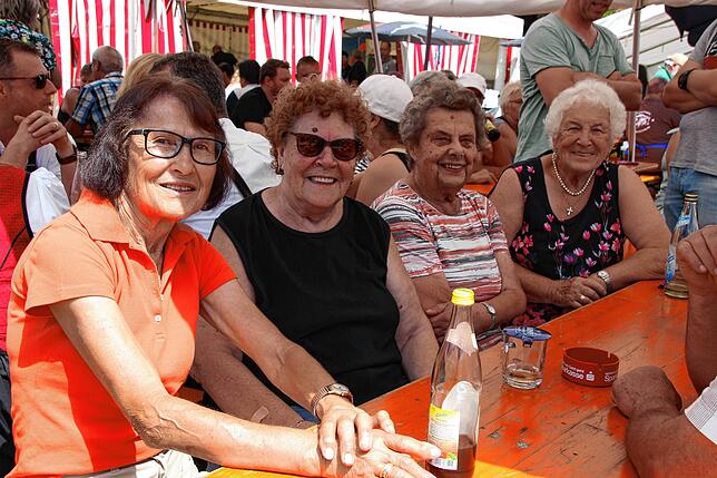 Bild 28: Spaß und Stimmung beim Walder Dorffest