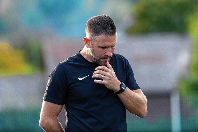 Trainer Urs Keser (SG FC Wehr/Brennet) nach dem 2:2 beim SV Herten: „So lang es nicht schaffen, vorn die Dinger zu machen und ...