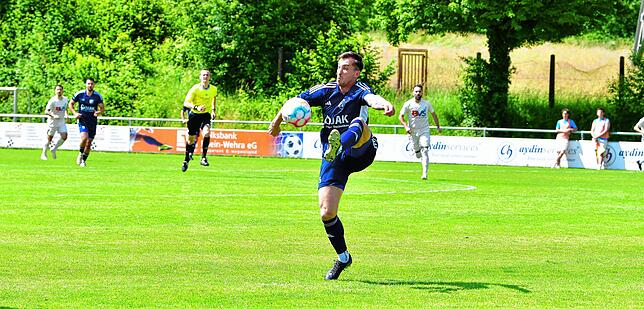 Bild 42: SV Blau-Weiß Murg besiegt den FC Erzingen mit 4:0 – und wir haben Bilder!