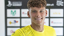 Karlo Kuranyi trifft zum 1:0 für den FC 08 Villingen U21, der aber unterliegt am Ende Favorit SV Oberachern 1:3.