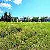 Die Nezfeldwies am westlichen Ortsrand von Böhringen. Hier sollen zwölf neue Wohngebäude mit 100 Wohneinheiten entstehen. Am rechten ...