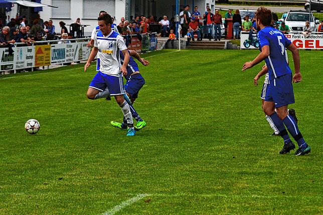 Bild 23: FC Geißlingen gewinnt beim FC Weizen mit 3:2 &ndash; und wir haben Bilder!