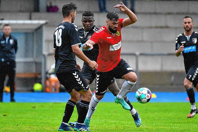 Bild 17: Tore gab es keine beim 0:0 zwischen dem FSV Rheinfelden und dem VfR Hausen &ndash; aber Bilder!