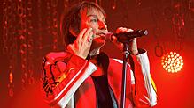 Gianna Nannini begeistert seit Jahrzehnten ihre treuen Fans, und das stimmgewaltig wie immer mit Hits wie „Bello e impossibile“, ...