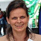 Karin Broszat, Leiterin der Realschule Überlingen, hat zehn Anfragen von 700 Schülern bekommen, die früher in die Ferien wollen.