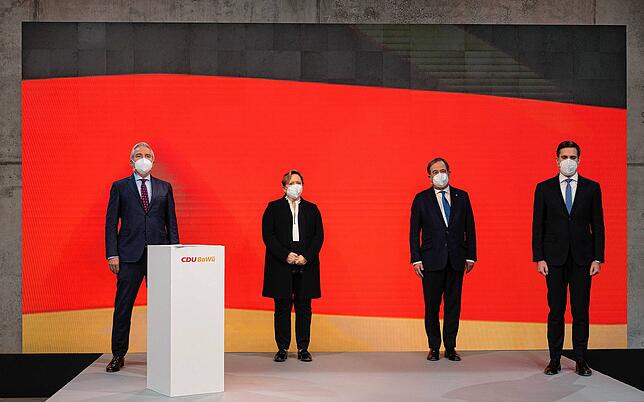 Thomas Strobl (l-r), Landesvorsitzender der CDU Baden-Württemberg, Susanne Eisenmann, Spitzenkandidatin der baden-württembergischen CDU ...