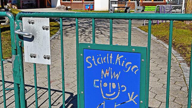 Im April gab es Corona-Infektionen im städtischen Kindergarten, er musste deshalb schließen.