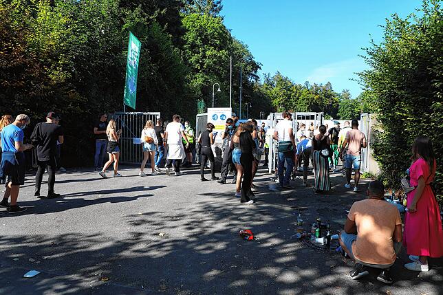 Bild 30: Gute Laune beim Gute-Zeit-Festival: Sehen Sie hier alle Bilder von der Sause im Bodenseestadion