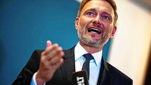 Christian Lindner fordert eine Debatte über eine mögliche Weiternutzung der Atomkraft.
