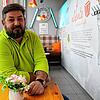 Thomas Rahde betreibt im Donaueschinger Bahnhofsgebäude den Aldente Restaurant-Imbiss. Er sucht dringend Personal &ndash; und findet ...