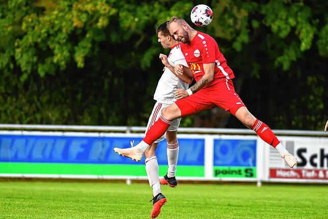 Bild 27: FC Wallbach sichert sich ein 2:2 gegen den FC Schönau &ndash; und wir haben die Bilder!