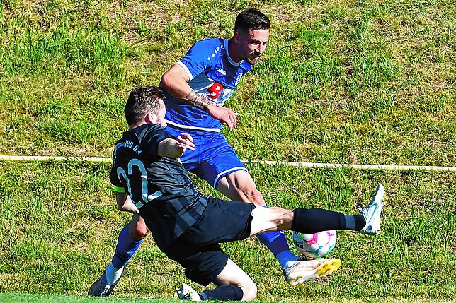 Bild 35: FC Erzingen steigt nach 3:2 gegen FC Emmendingen in die Landesliga auf &ndash; wir haben Bilder!