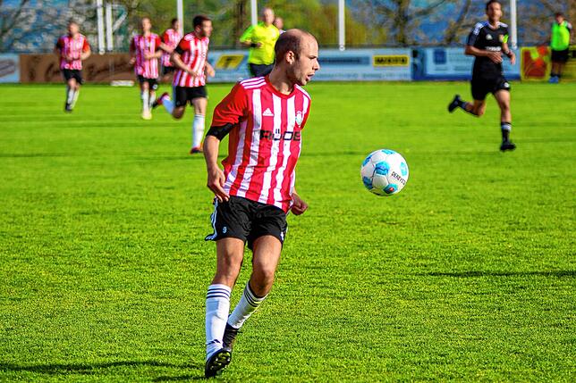 Bild 8: Spvgg. Andelsbach spielt 1:1 gegen SV 08 Laufenburg II – und wir haben Bilder!