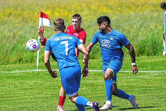 Bild 23: TuS Stetten siegt mit 2:1 beim FC Hochrhein – und wir haben Fotos!